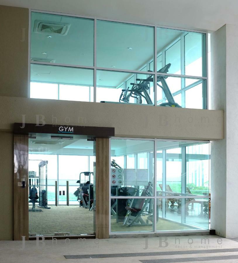 Paragon Suites Ciq Homestay By Welcome Home Johor Bahru Exteriör bild